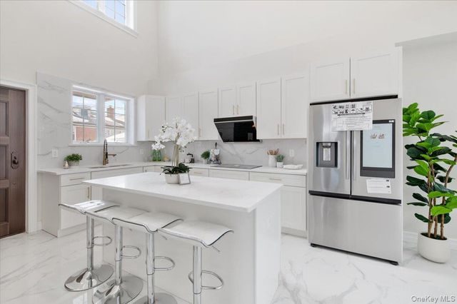 154-24 27th Avenue, Flushing, NY 11354