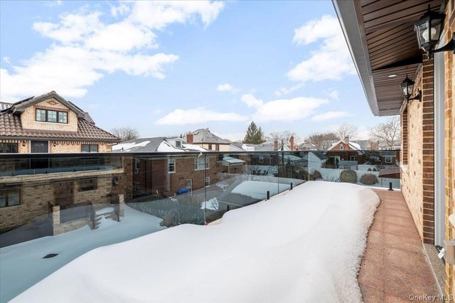 154-24 27th Avenue, Flushing, NY 11354