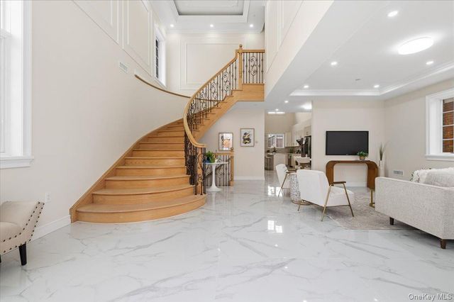 154-24 27th Avenue, Flushing, NY 11354