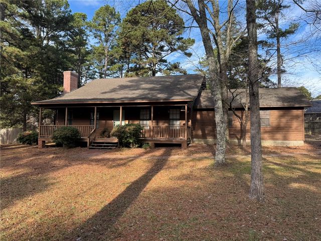 14 Wedgewood Drive, Russellville, AR 72802