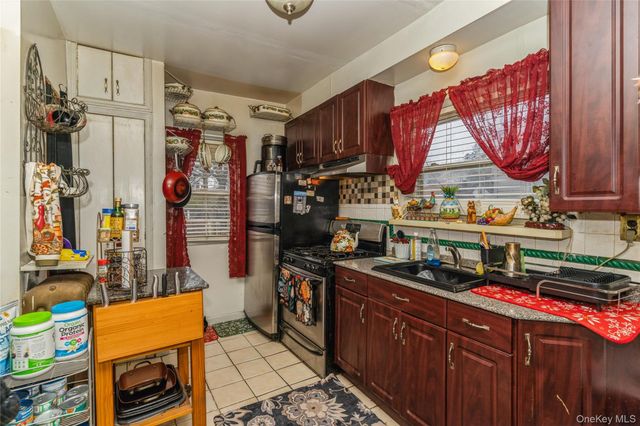 182-26 143rd Avenue, Springfield Gardens, NY 11413
