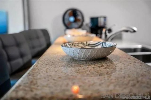 425 W Beech 1354, San Diego, CA 92101