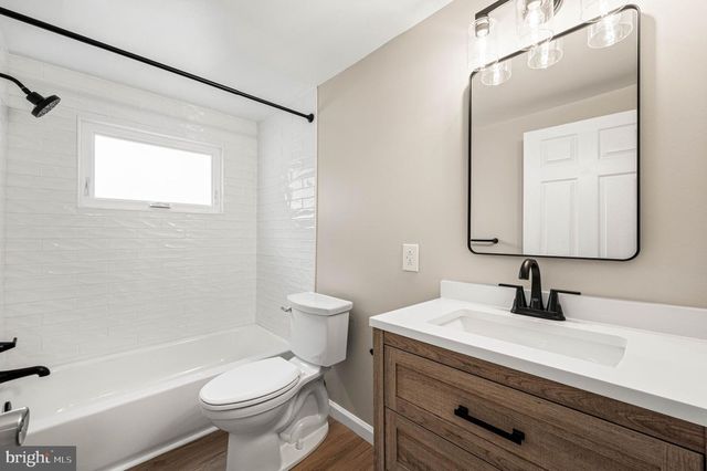 271 S DILLWYN RD, Newark, DE 19711