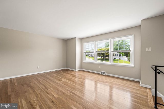 271 S DILLWYN RD, Newark, DE 19711