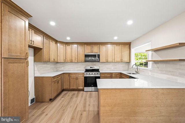 271 S DILLWYN RD, Newark, DE 19711