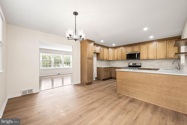 271 S DILLWYN RD, Newark, DE 19711
