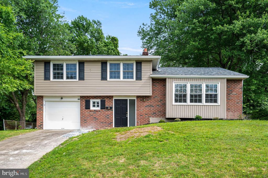 271 S DILLWYN RD, Newark, DE 19711