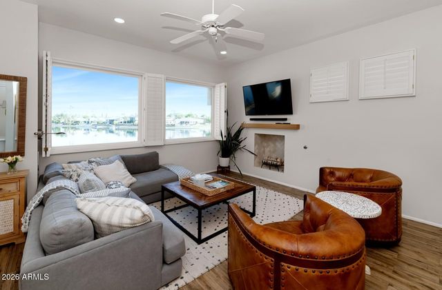 8270 N Hayden Road Unit 2011, Scottsdale, AZ 85258