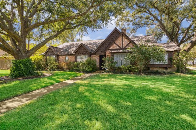 2323 Parana Drive, Houston, TX 77080