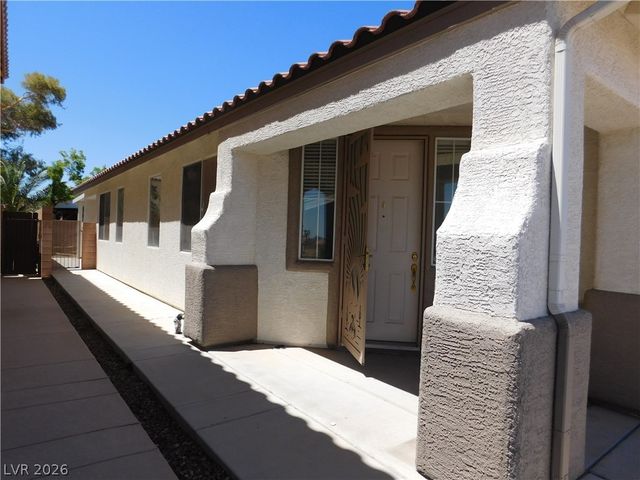 7595 Paso Robles Avenue, Las Vegas, NV 89113