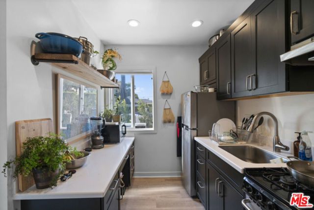 656 Indiana Avenue, Venice (los Angeles), CA 90291