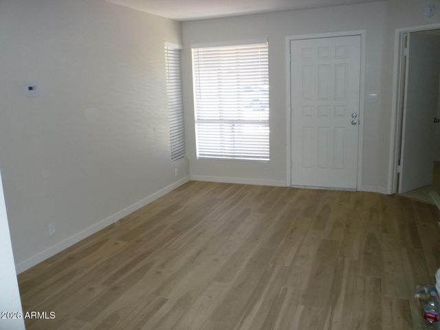 408 W BLACKHAWK Drive 2, Phoenix, AZ 85027