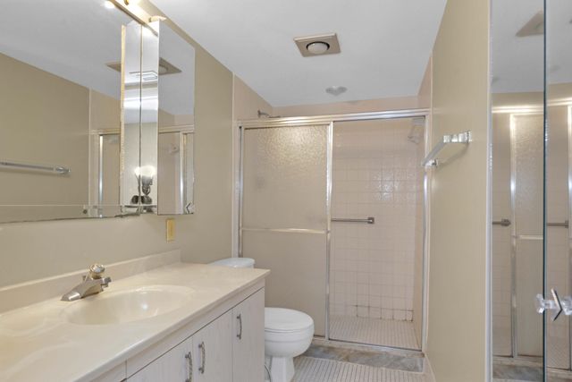 2101 Lucaya Bend D4, Coconut Creek, FL 33066
