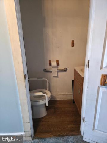 119 N PLUM ST, Lancaster, PA 17602