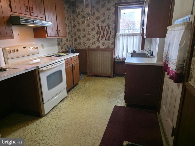 119 N PLUM ST, Lancaster, PA 17602