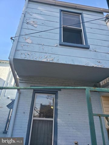 119 N PLUM ST, Lancaster, PA 17602