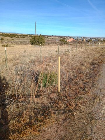 103 W Hill Ranch Road, Edgewood, NM 87015