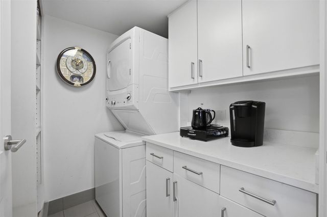 4242 Lomo Alto Drive N84, Highland Park, TX 75219