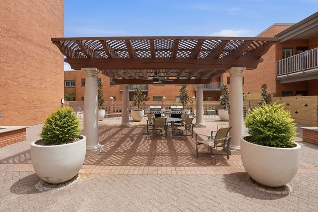 4242 Lomo Alto Drive N84, Highland Park, TX 75219