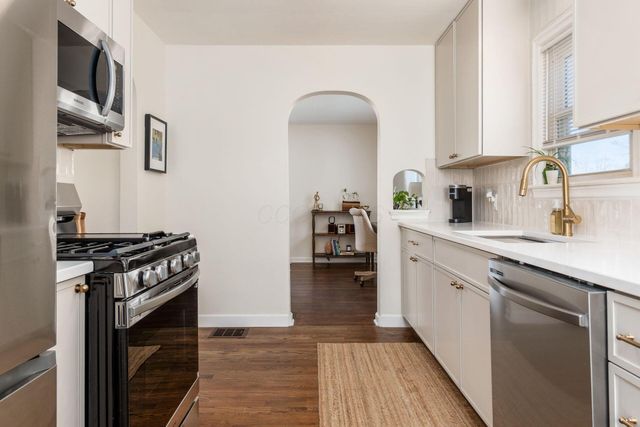 1257 Loretta Avenue, Columbus, OH 43211