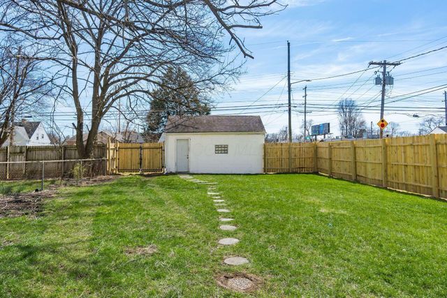 1257 Loretta Avenue, Columbus, OH 43211