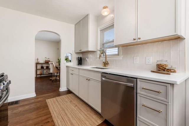 1257 Loretta Avenue, Columbus, OH 43211