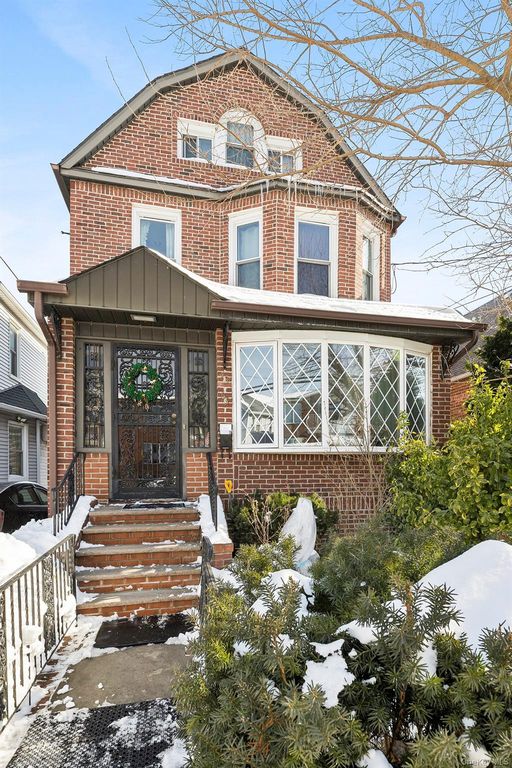 4363 160th Street, Flushing, NY 11358