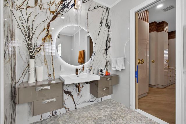 10468 Trianon Place, Wellington, FL 33449