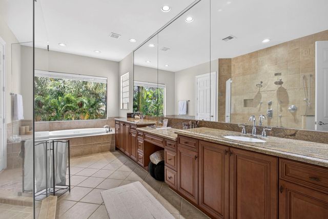 10468 Trianon Place, Wellington, FL 33449