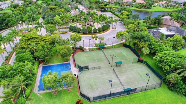 10468 Trianon Place, Wellington, FL 33449