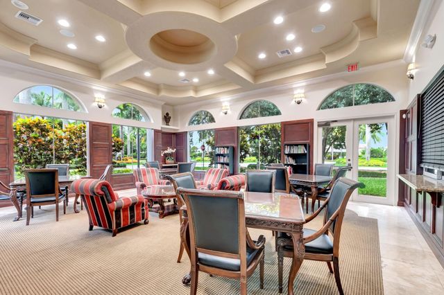 10468 Trianon Place, Wellington, FL 33449