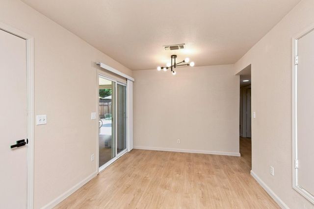 9942 Burline St, Sacramento, CA 95827