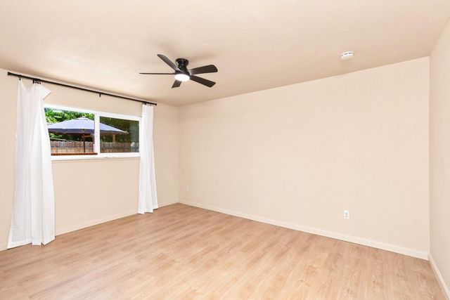 9942 Burline St, Sacramento, CA 95827