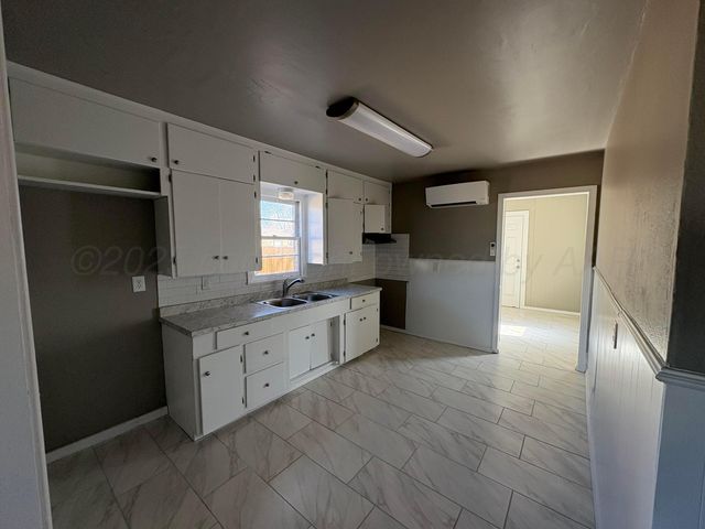 4311 S JACKSON Street, Amarillo, TX 79110