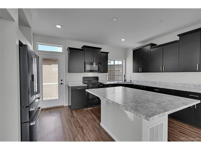 3793 Summerwood Way, Johnstown, CO 80534