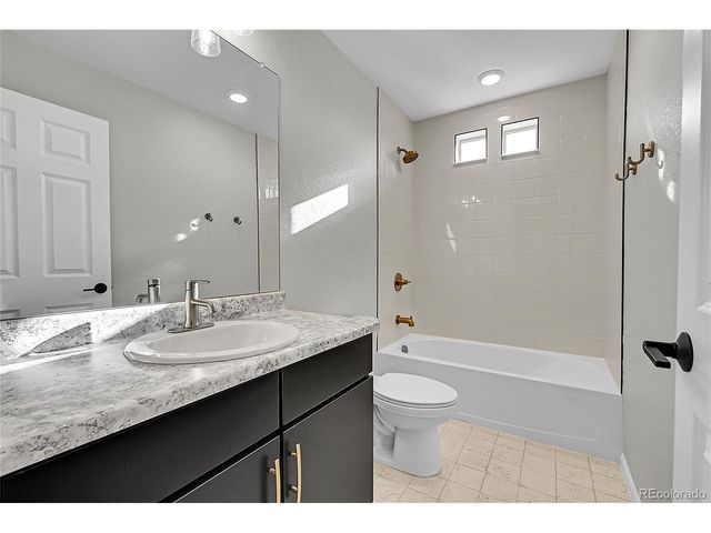 3793 Summerwood Way, Johnstown, CO 80534