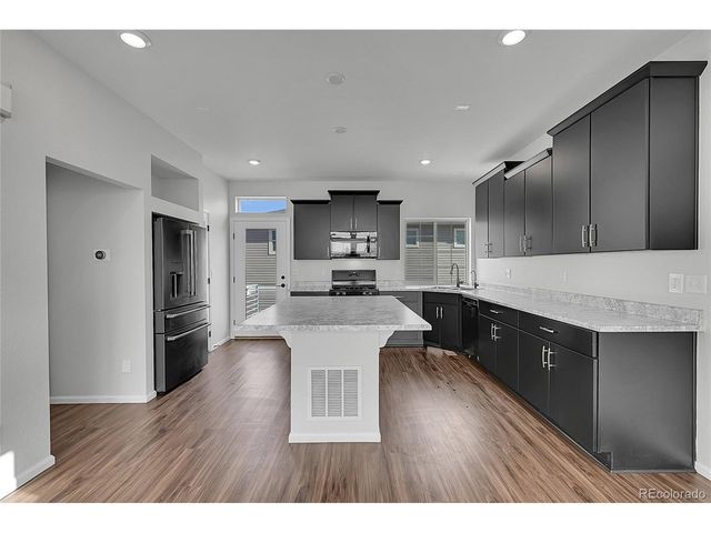 3793 Summerwood Way, Johnstown, CO 80534