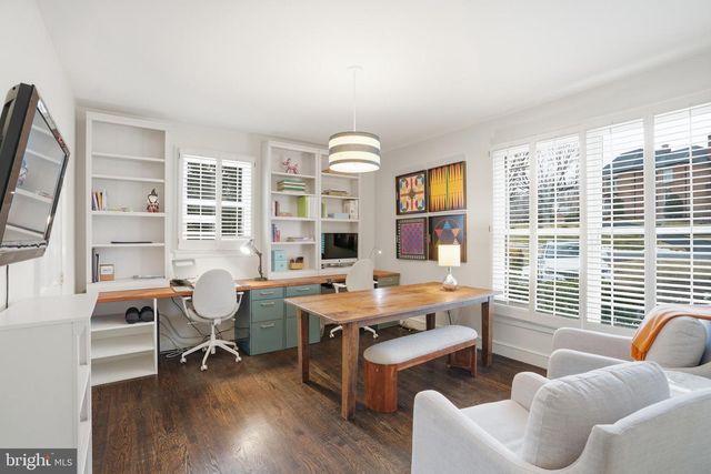 6035 CRIMSON CT, Mclean, VA 22101