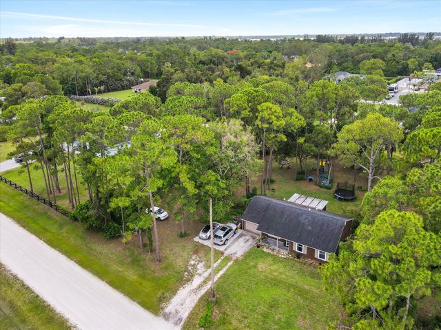 14844 N 63rd Ct Court N, The Acreage, FL 33470