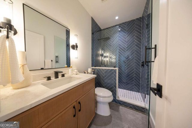 8485 Lynn Drive, Gainesville, GA 30506