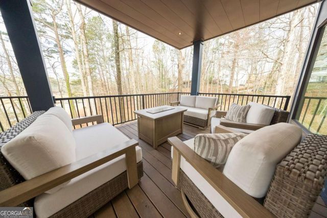 8485 Lynn Drive, Gainesville, GA 30506