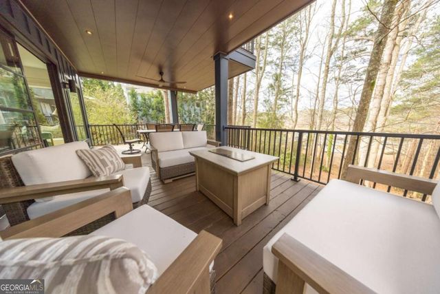 8485 Lynn Drive, Gainesville, GA 30506