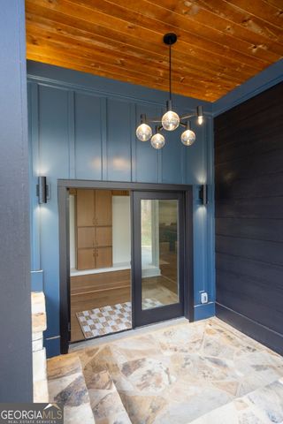 8485 Lynn Drive, Gainesville, GA 30506