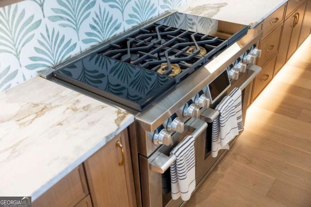 8485 Lynn Drive, Gainesville, GA 30506