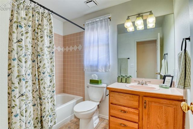 6450 Mesedge Drive, Colorado Springs, CO 80919