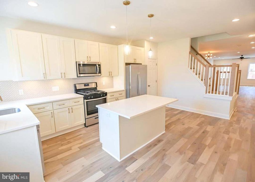 1227 WASHINGTON BLVD, Baltimore, MD 21230