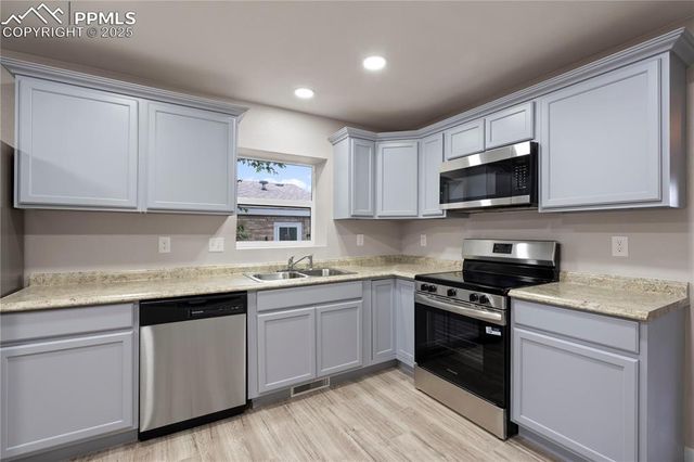 1205 Catalpa Street, Pueblo, CO 81001