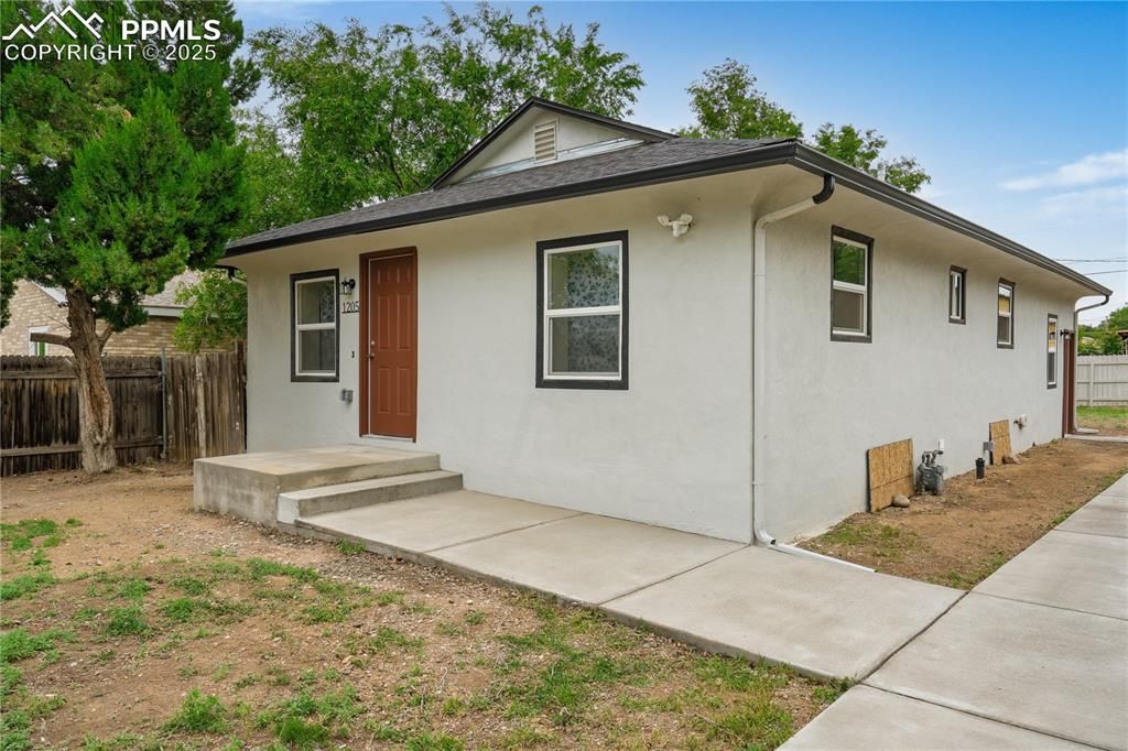 1205 Catalpa Street, Pueblo, CO 81001