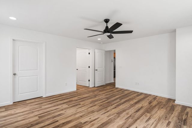 2086 Woodlake Lane, Young Harris, GA 30582
