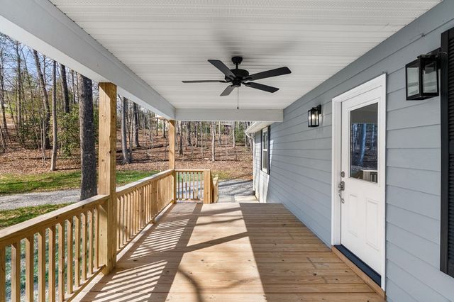 2086 Woodlake Lane, Young Harris, GA 30582
